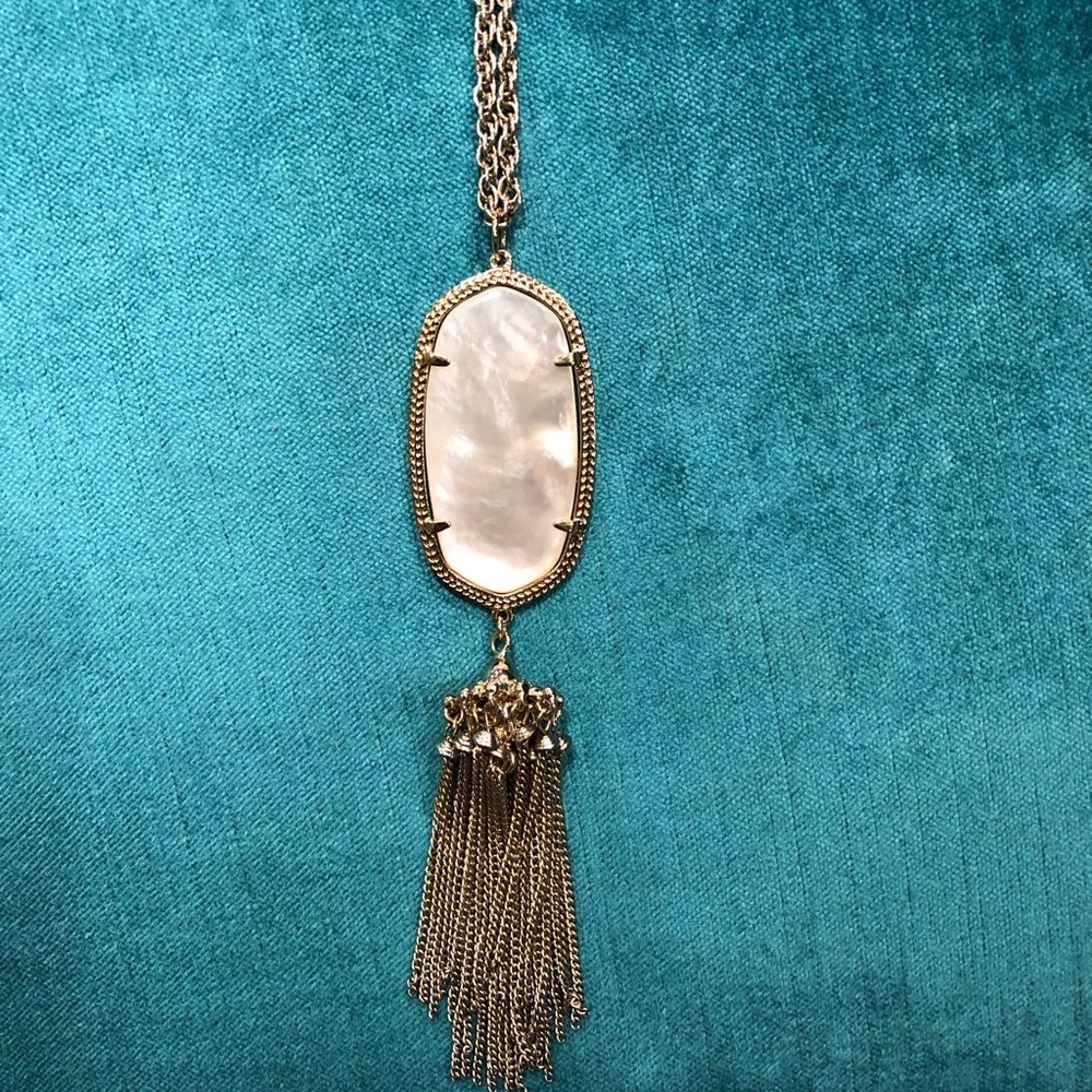 Kendra Scott Ivory Pearl Tassel Rayne Necklace - Picture 2 of 5